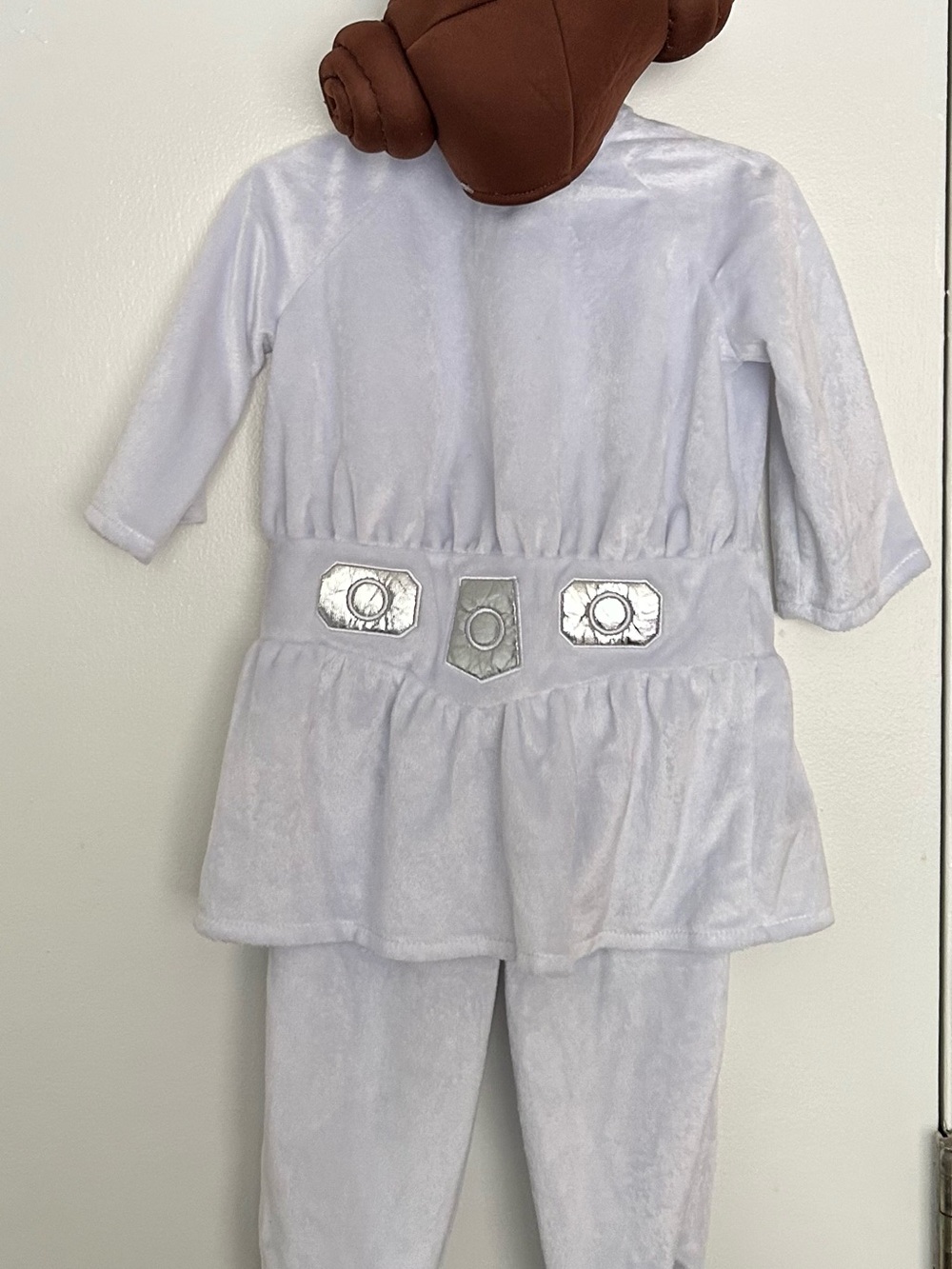 Star Wars Princess Leia Costume with Silver Belt Panels and Brown Hairpiece